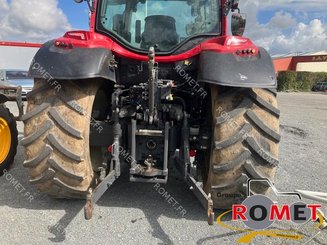 Farm tractor Valtra N134 - 4
