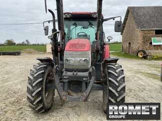 Farm tractor Mc Cormick MC110 - 2