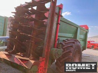 Manure spreader Coutand ET10 - 3