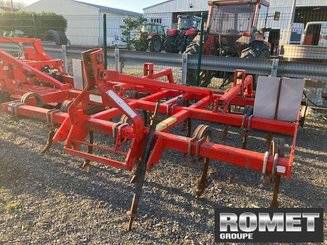 Stubble cultivator Quivogne 3M - 1