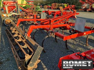 Stubble cultivator Quivogne 3M - 7