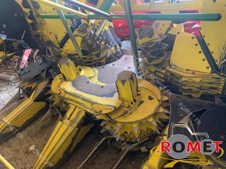 Self-propelled forage harvester John Deere 7500 - 5