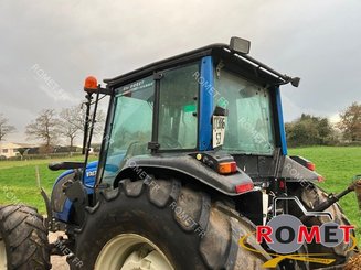 Farm tractor Valtra A 93H - 1