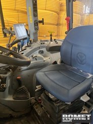 Farm tractor New Holland T5.100 - 15