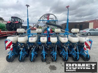 Precision seeder Monosem NG+8RANGS - 2