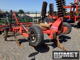 Subsoiler Quivogne SS7 - 1