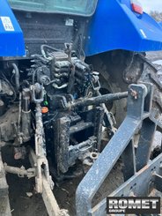 Farm tractor New Holland T5,95 - 20
