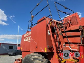 Square baler New Holland 4900 - 7