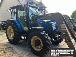 Farm tractor New Holland T 5060 - 1