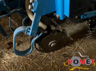 Precision seeder Monosem NG 6RANGS - 1