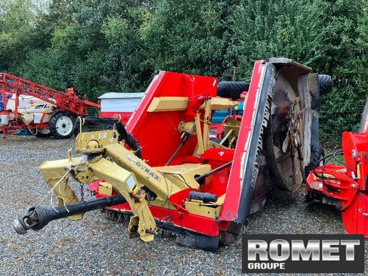 Vertical axis shredder Gyrax G540 - 1