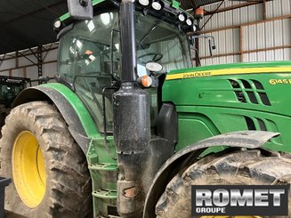 Farm tractor John Deere 6145R - 2