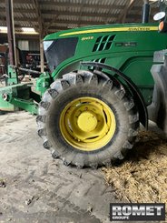 Farm tractor John Deere 6145R - 4