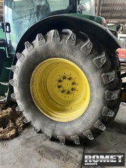Farm tractor John Deere 6145R - 8