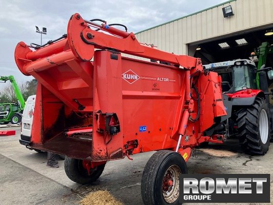 Silage wagon - straw shredder Kuhn ALTOR 4560 - 1