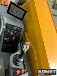 Telehandler JCB 542-70 AGRIPRO - 9