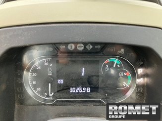 Farm tractor John Deere 5090M - 6