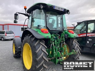 Farm tractor John Deere 5090M - 2