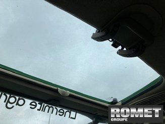 Farm tractor John Deere 5090M - 5