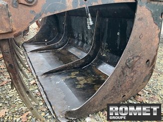 Versatile bucket Alö BMS210 - 1