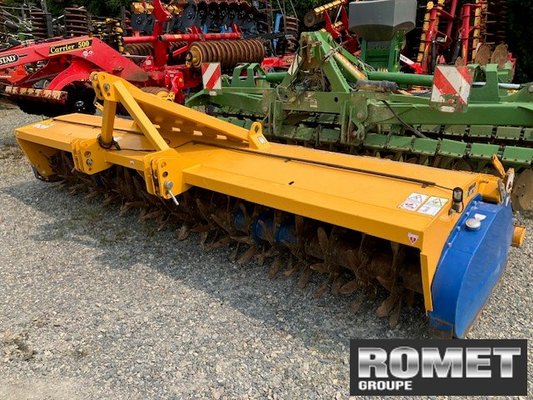 Stubble cultivator Bomford DYNA-DRIVE - 1