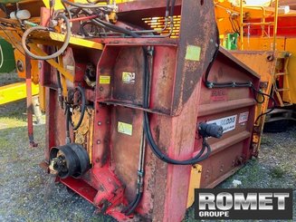 Straw shredder Gyrax 2700 - 1