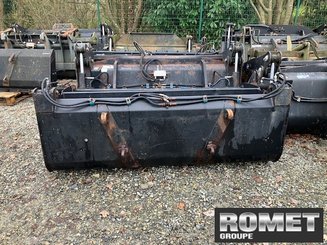 Versatile bucket Alö BMS210 - 2