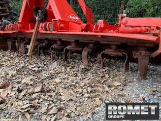 Rotary harrow Kuhn HR304 - 1