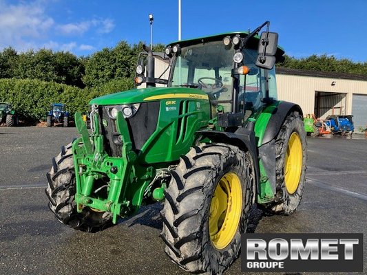 Farm tractor John Deere 6115 RC - 1