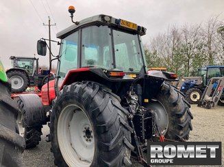 Farm tractor Massey Ferguson 6260 - 3