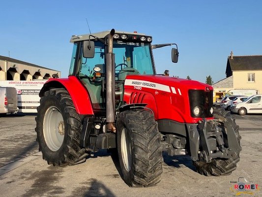 Farm tractor Massey Ferguson 7480 - 1