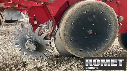 Precision seeder Kverneland OPTIMA HD - 3