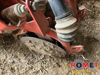 Precision seeder Maschio NINA300 - 1
