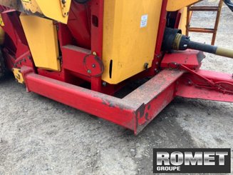 Silage wagon - straw shredder Gyrax 5500L - 5
