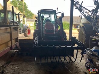 Farm tractor Massey Ferguson 5609 D4 ES - 2