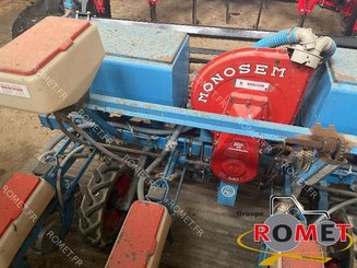 Precision seeder Monosem PNU4RANGS - 1