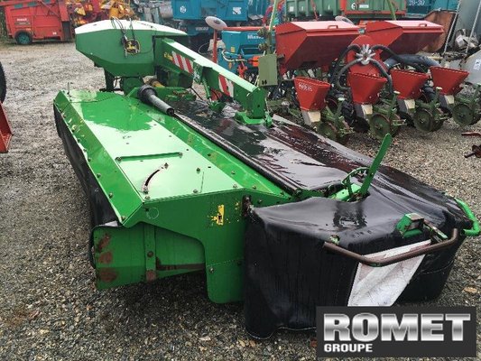 Mower conditioner John Deere 331 - 1