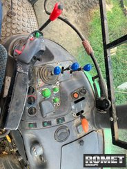 Farm tractor Deutz-Fahr AGROTRON 200 - 16