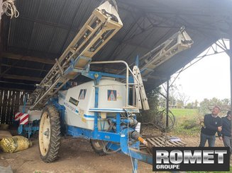 Trailed sprayer Blanchard ATLANTIQUE 2700 - 1