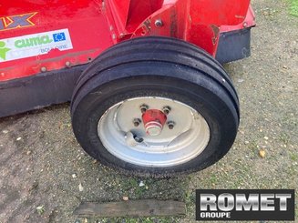 Vertical axis shredder Gyrax G331 HD1 - 5