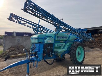 Trailed sprayer Berthoud RACER DP TRONIC - 1