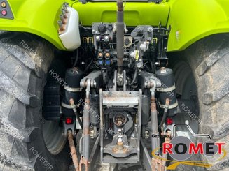 Farm tractor Claas ARION440 - 6