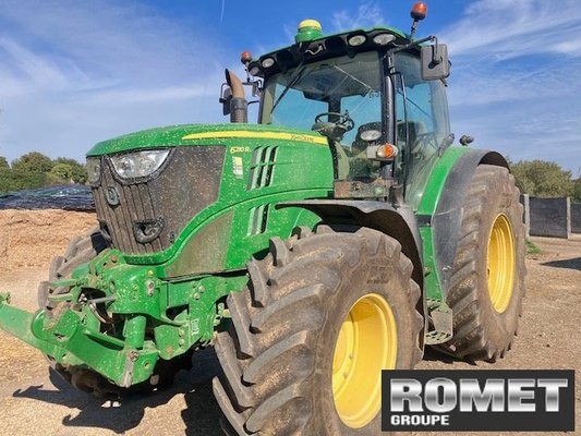 Farm tractor John Deere 6210R - 1