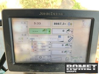 Farm tractor John Deere 6210R - 9