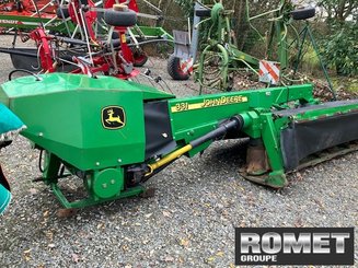 Mower John Deere 331 - 1