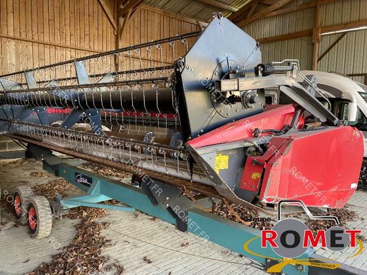 Combine harvester Massey Ferguson 620 - 1