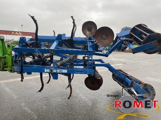 Stubble cultivator non-renseigné 380 - 6