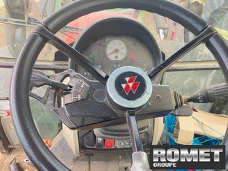 Farm tractor Massey Ferguson 5711 M D4 ES - 10