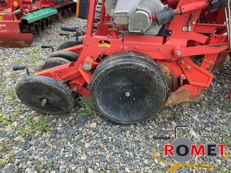 Precision seeder Maschio MAGICA 8R - 3