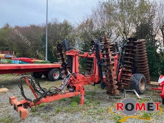 Disc harrow Gregoire Besson ACERO - 1